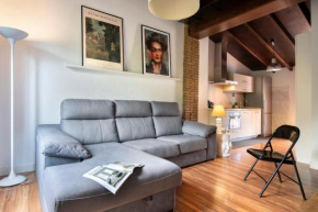 Corral del Esquivel Apartment